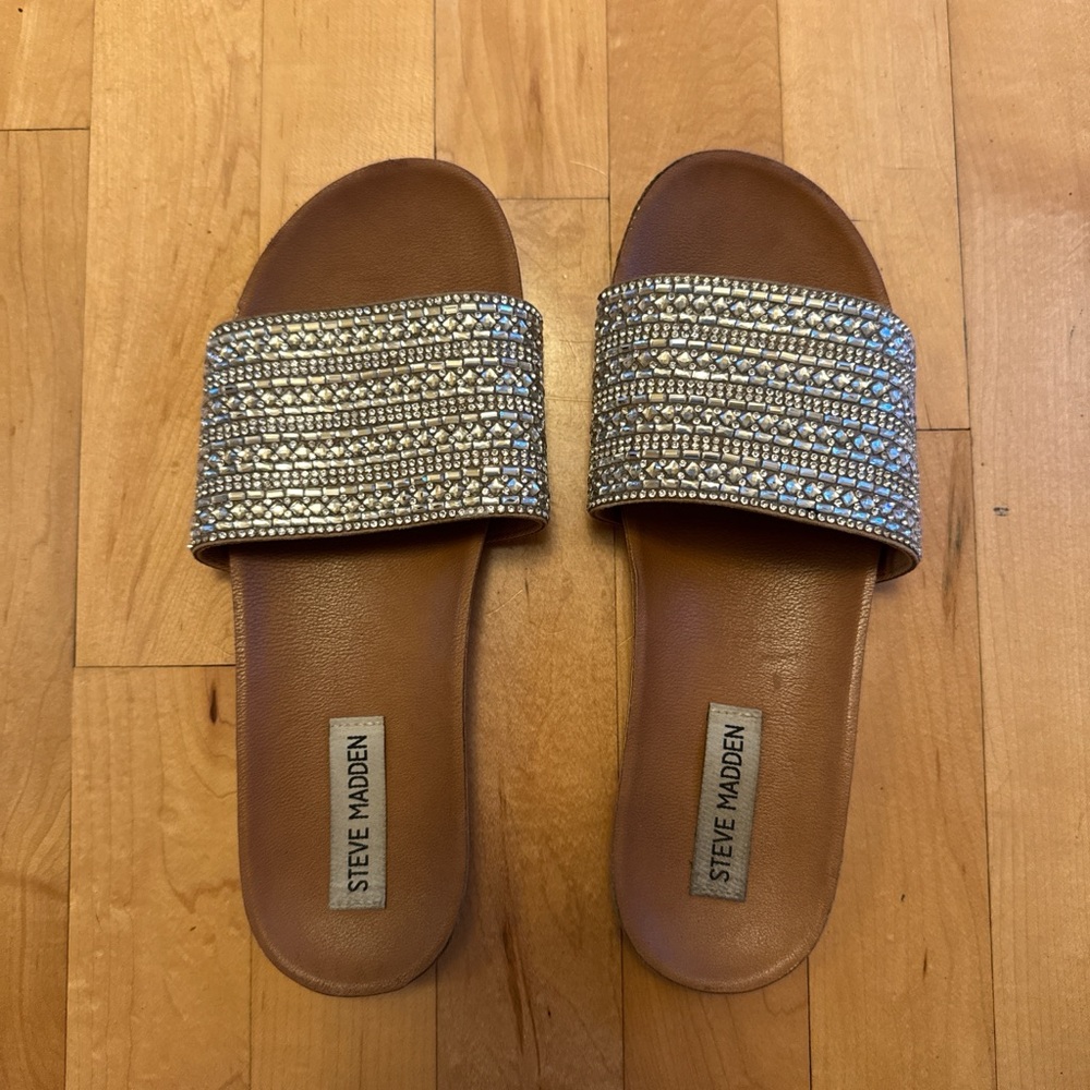 Steve Madden Tan Slide Sandals with Sparkling Crystal Strap